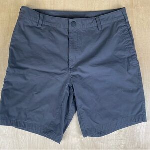 The North Face Mens 34 Nylon Outdoor Hiking Cargo Shorts Gray